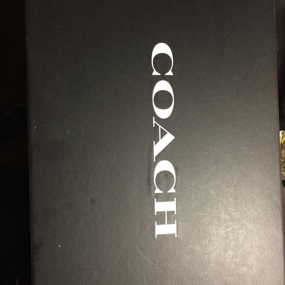 Coach black on black - Picture 4 of 6